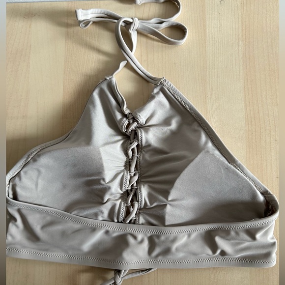 Aerie Ivory Lace Up High Neck Swimsuit Bikini Top Size Large EUC - Picture 5 of 8